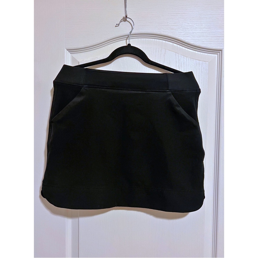 NWOT 32 Degrees Skort